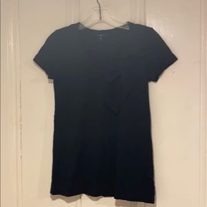 Gap black top with bow